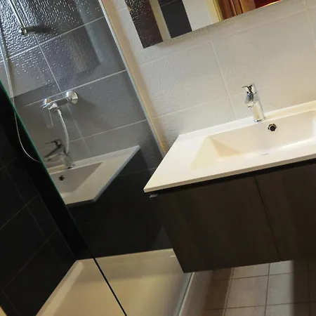 Maison Du 14 펜션 *